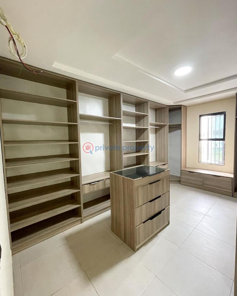 4 bedroom House For Sale Royal Garden Estate Ajah Lagos - 7