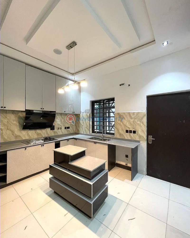 4 bedroom Detached Duplex For Sale Ikota Lekki Lagos - 4
