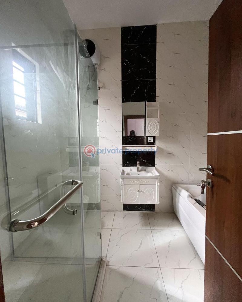 4 bedroom House For Sale Agungi Lekki Lagos - 4