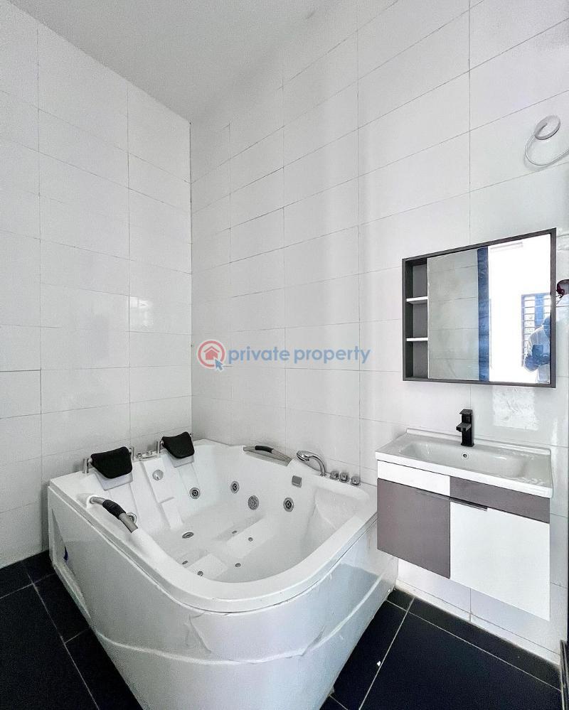 4 bedroom Semi detached Duplex For Sale Chevron Toll Gate Lekki Lagos - 3