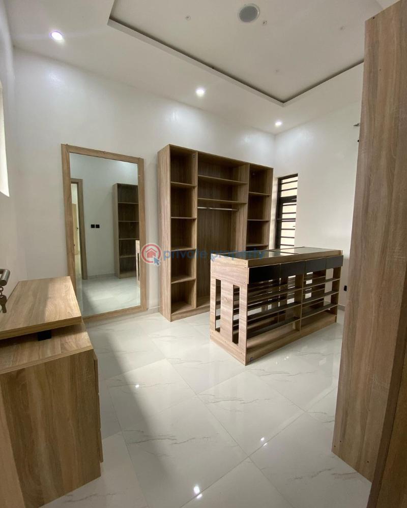 4 bedroom House For Rent Ologolo Lekki Lagos - 9