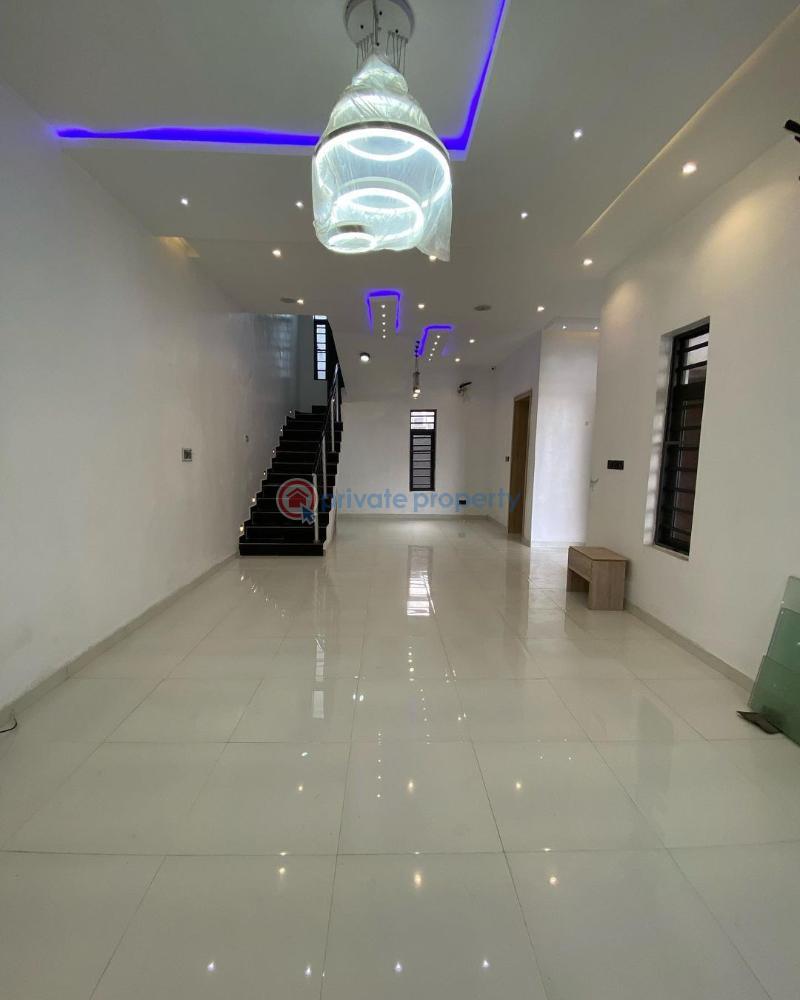 4 bedroom House For Rent Ologolo Lekki Lagos - 4