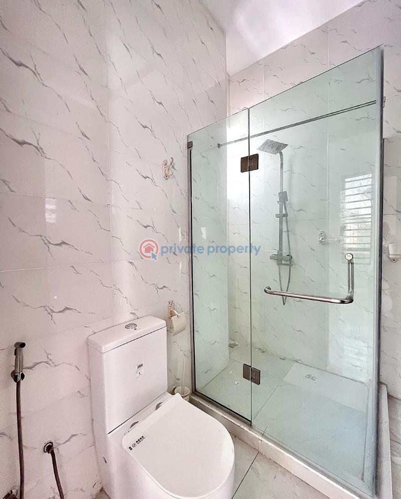 5 bedroom Detached Duplex For Sale Chevron Toll Gate Lekki Lagos - 2
