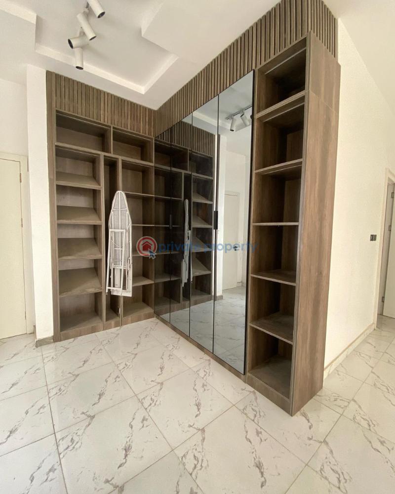 5 bedroom Detached Duplex For Sale Toll Gate Lekki Lagos - 3