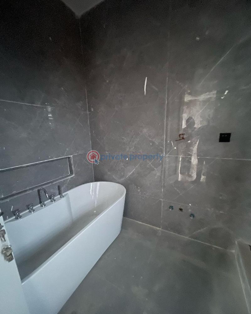 5 bedroom House For Sale Maryland Lagos - 4