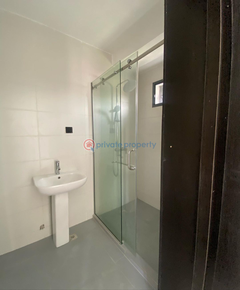 2 bedroom House For Rent Lekki Phase 1 Lagos - 3