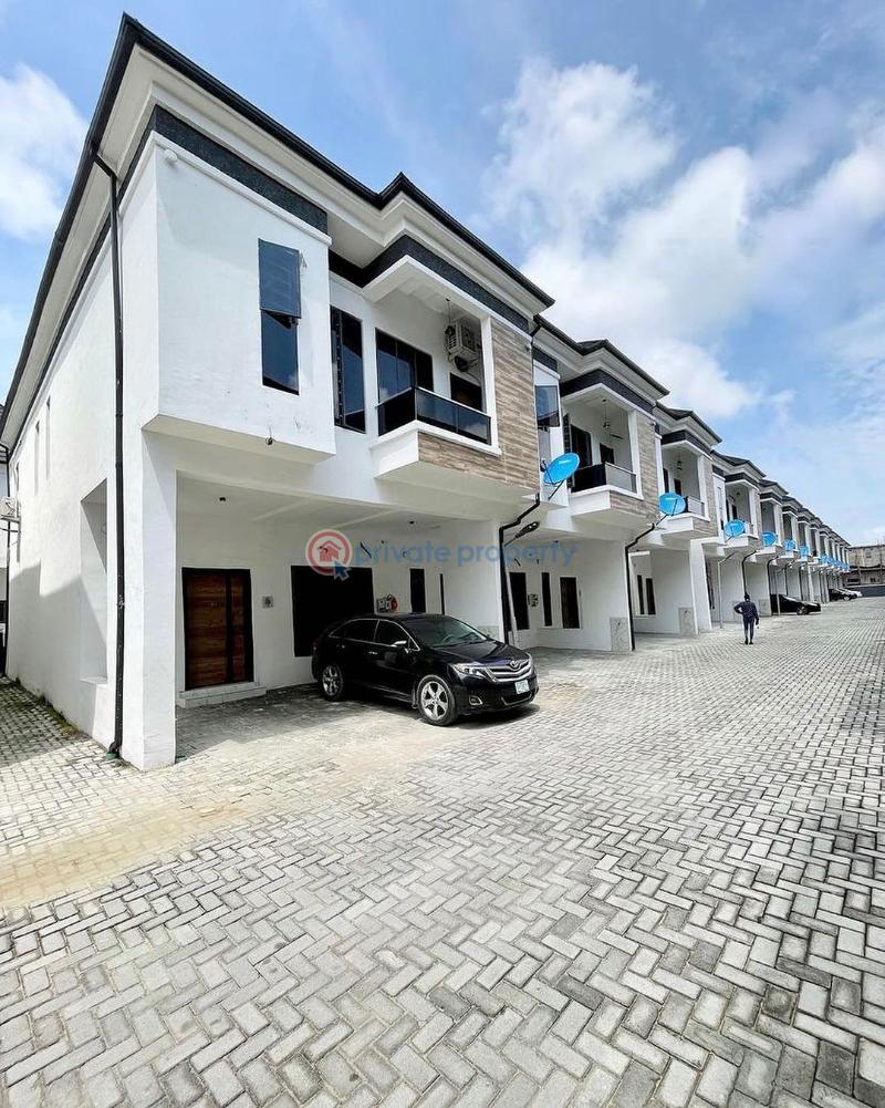 4 bedroom House For Rent Lekki Lagos - 1