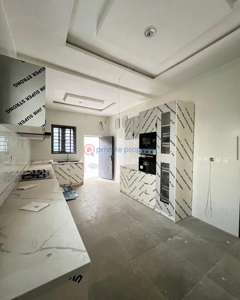 5 bedroom Detached Duplex For Sale Lekki Phase 1 Lagos - 3