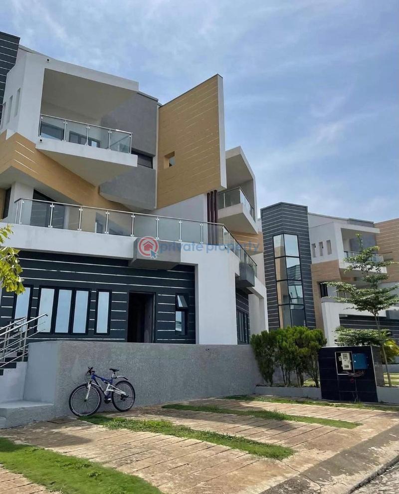 7 bedroom House For Sale Turkish Hospital Nizamiye Abuja Phase 3  - 2