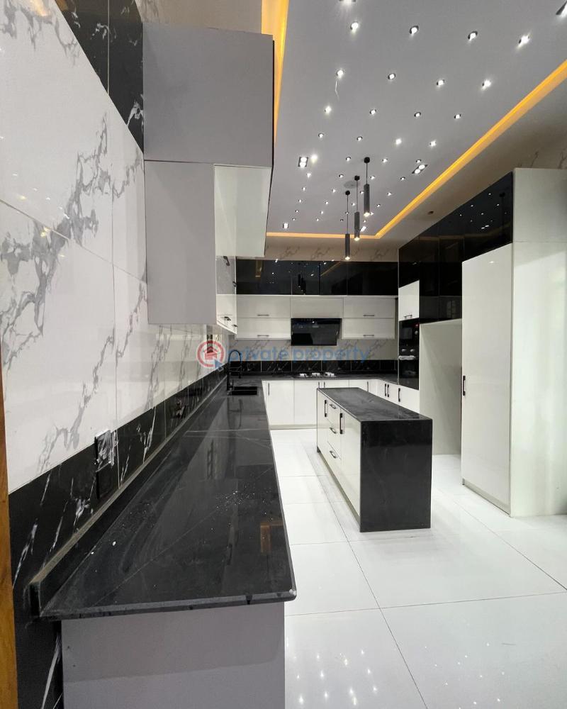 5 bedroom House For Sale Ajah Lagos - 1