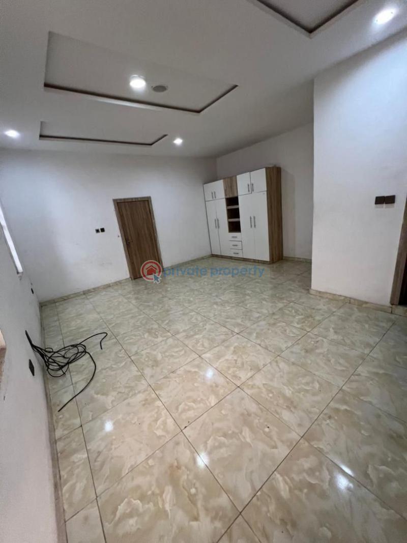 1 bedroom Self Contain For Rent Royal Pine Gate 3 Lekki Lagos - 2