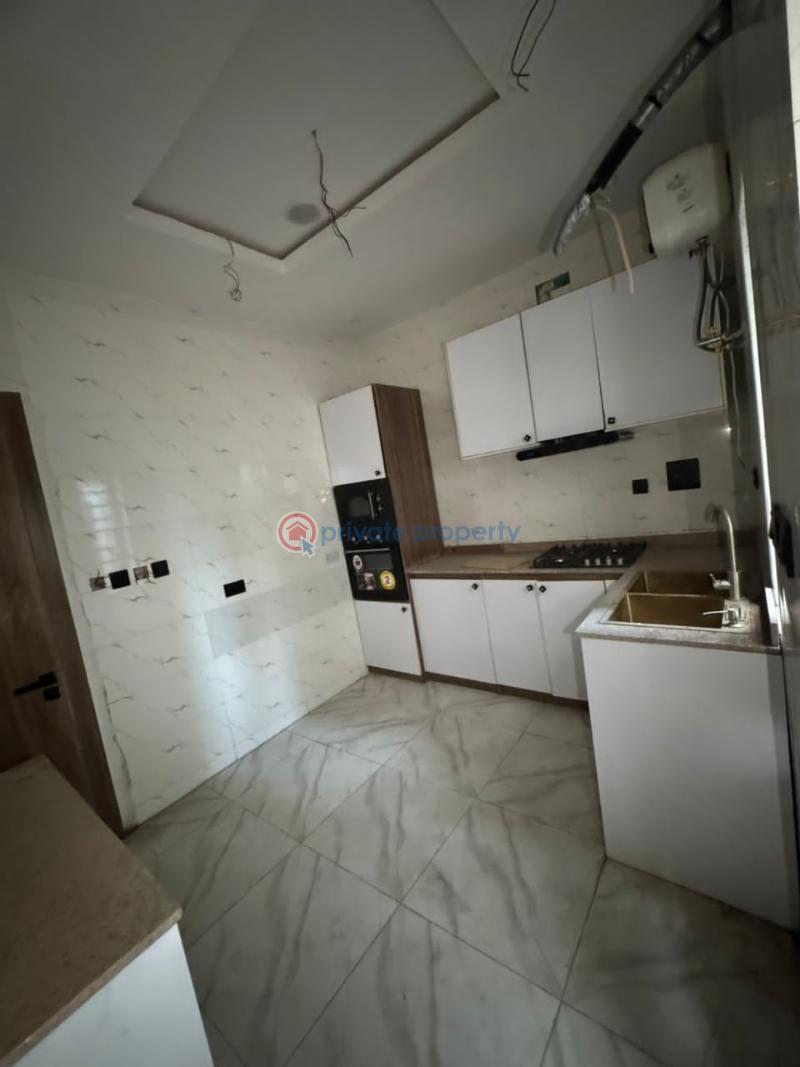 1 bedroom Shared Apartment For Rent Vinjoe Court In Ocean Harbor Estate Lekki Phase 2 Lagos - 3