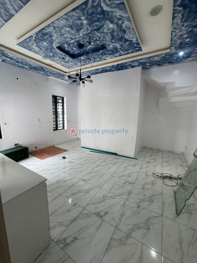 1 bedroom Studio Apartment For Rent Royal Mews 2, Royal Pine Gate 2 Orchid Road Lekki Phase 2 Lagos - 9