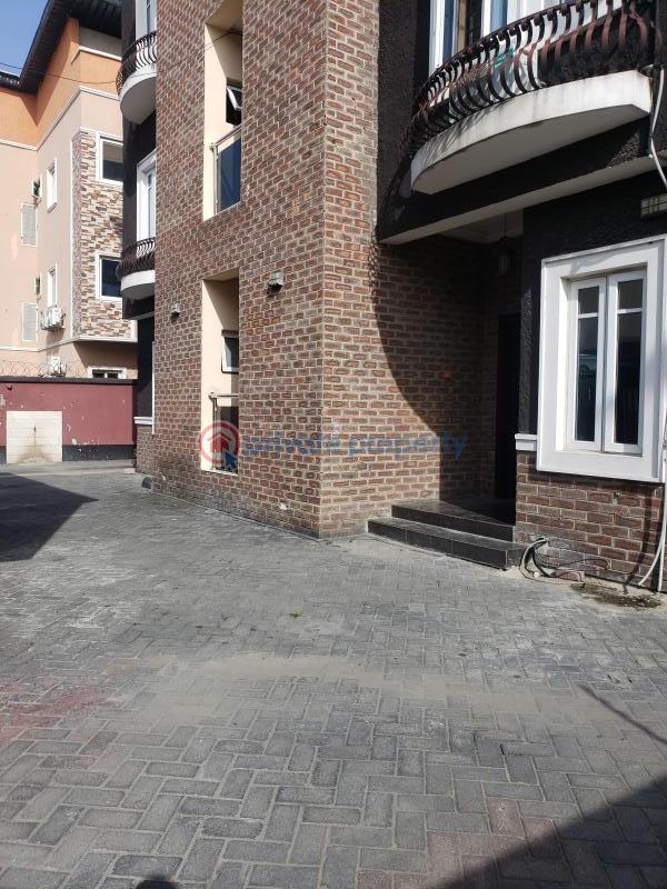 1 bedroom Flat & Apartment For Rent Idado Lekki Lagos - 11