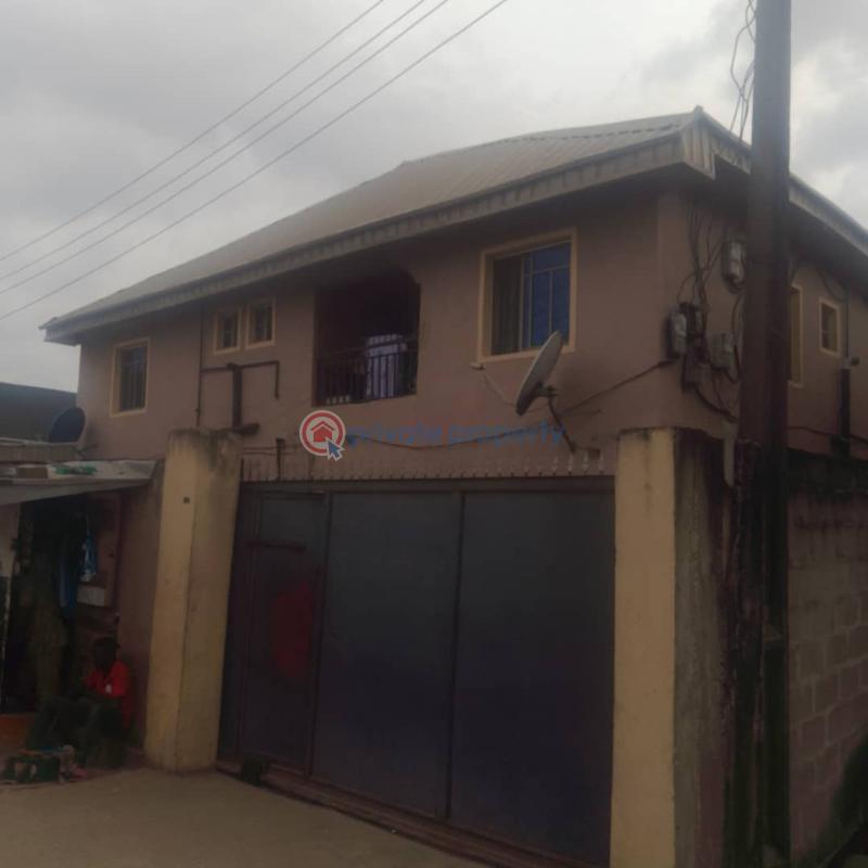3 bedroom House For Sale Mafoluku Oshodi Lagos - 3