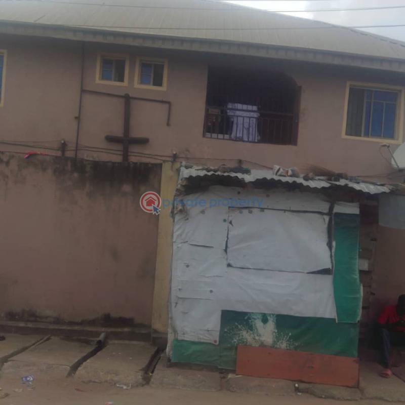 3 bedroom House For Sale Mafoluku Oshodi Lagos - 2