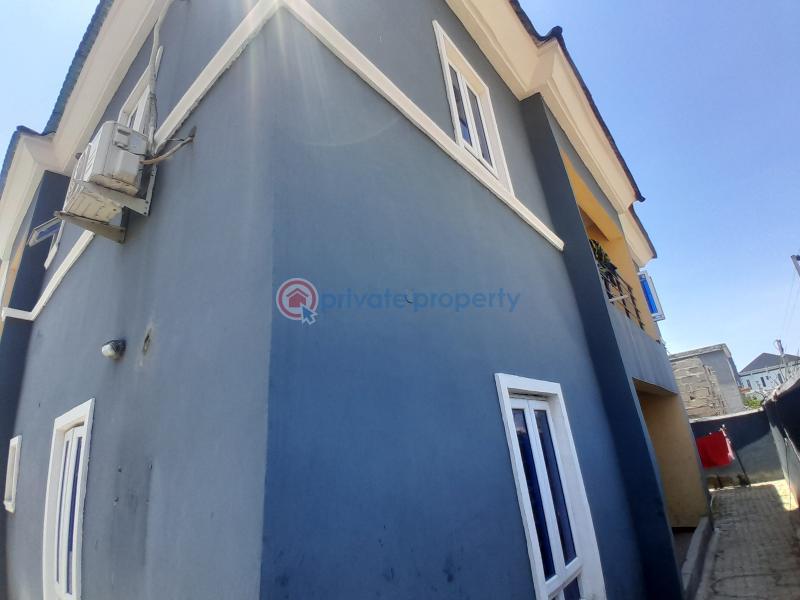 3 bedroom Block Of Flats For Sale Off Mobil Road Ilaje Ajah Lagos - 5