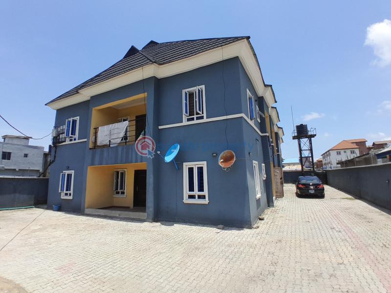 3 bedroom Block Of Flats For Sale Off Mobil Road Ilaje Ajah Lagos - 1