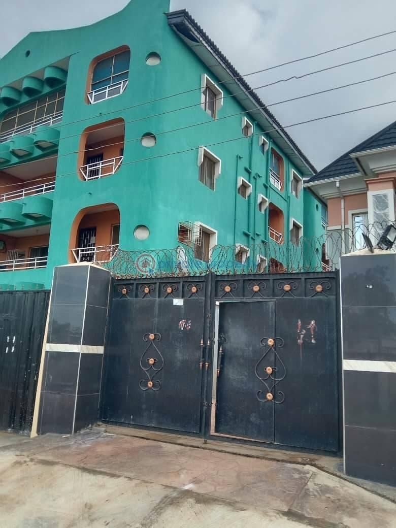 For sale House Yaba Lagos (PID 6PABVA) Private Property Nigeria