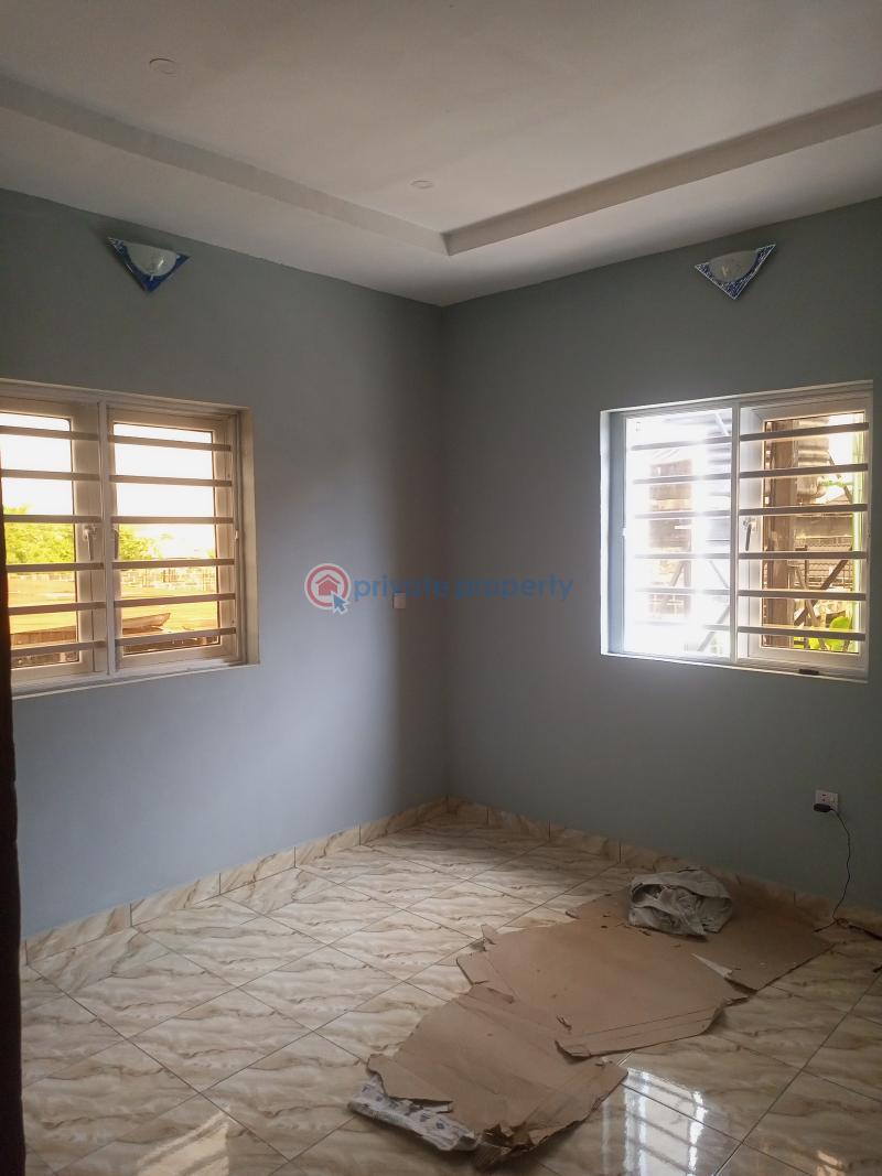 2 bedroom Flat & Apartment For Rent Awoyaya Ajah Lagos - 9