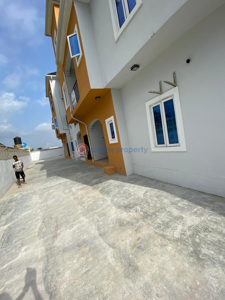 2 bedroom Flat & Apartment For Rent Sangotedo Ajah Lagos - 1