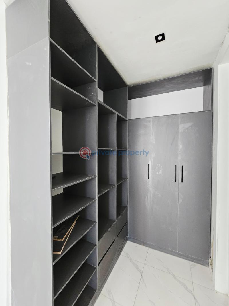 2 bedroom Mini Flat For Sale Lekki Lagos - 5