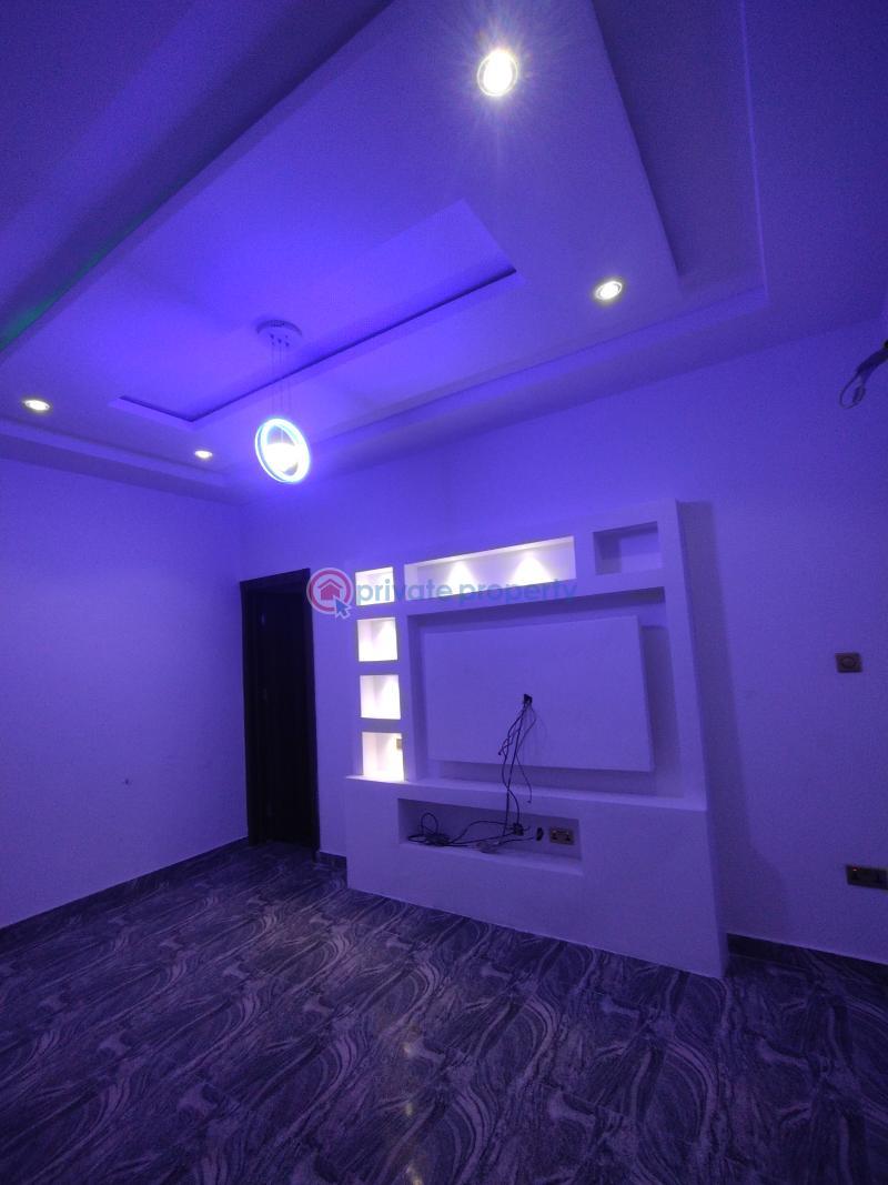 2 bedroom House For Rent Gbagada Lagos - 5