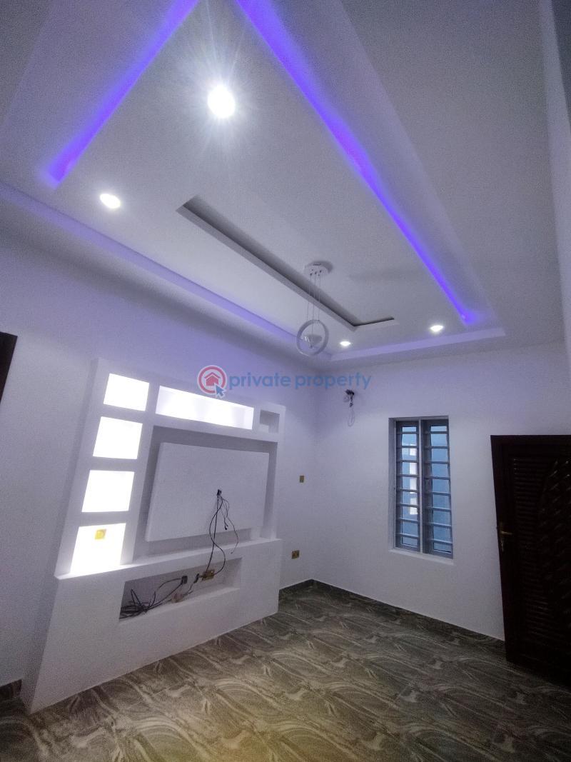 2 bedroom House For Rent Gbagada Lagos - 0