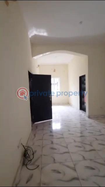 2 bedroom Flat & Apartment For Rent Off Bayo Oyewale Street Ojota Lagos - 15