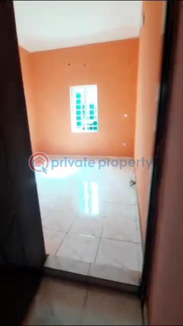 2 bedroom Flat & Apartment For Rent Off Bayo Oyewale Street Ojota Lagos - 10