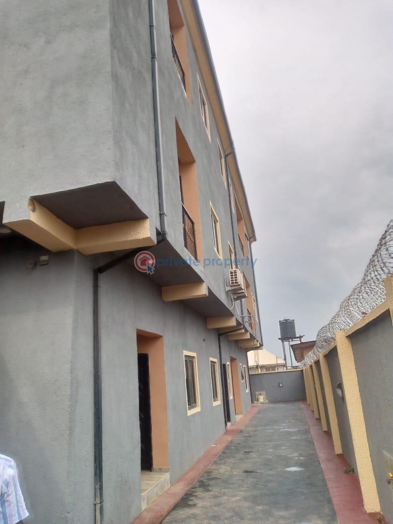2 bedroom Flat & Apartment For Rent College Road Ogba Lagos - 4