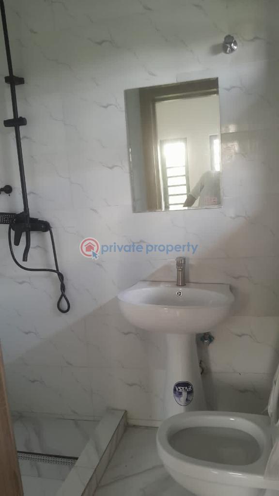 2 bedroom Flat & Apartment For Rent Abraham Adesanya Ajah Lagos - 6