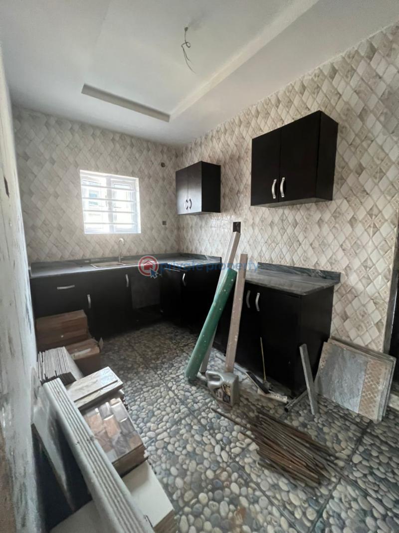 3 bedroom House For Rent P & T Estate, Ipaja Lagos - 8