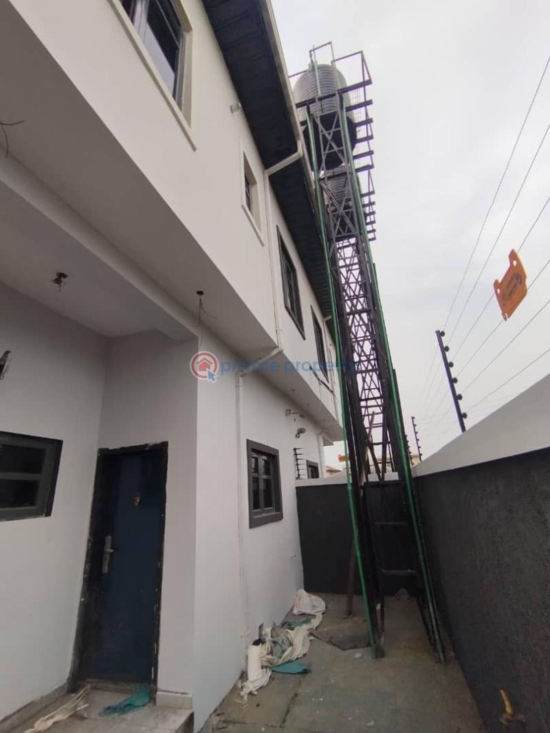 4 bedroom Semi detached Duplex For Sale Obafemi Owode Ogun - 2