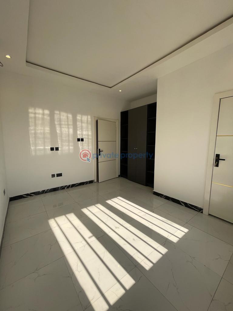 4 bedroom House For Sale Lekki Phase 1 Lagos - 4