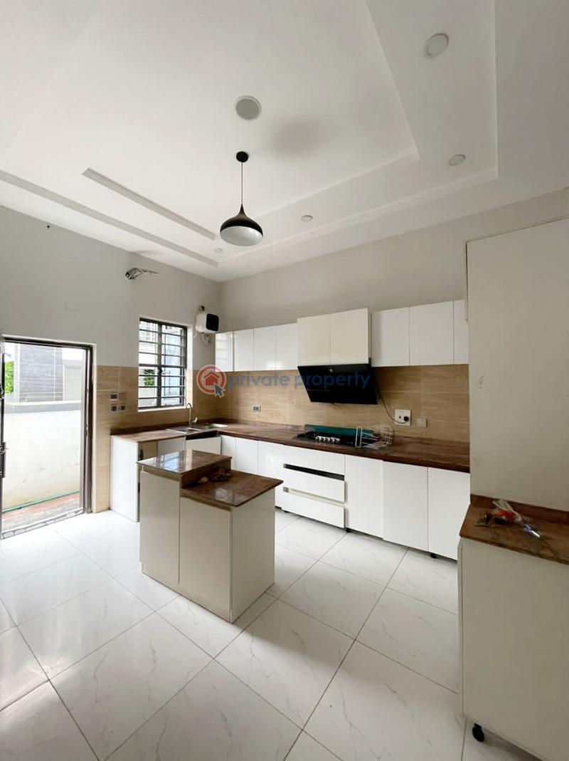 4 bedroom House For Rent A Very Secured Estate Ajah Lagos - 6