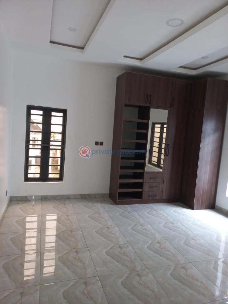 4 bedroom Detached Duplex For Rent Omole Phase 2 Ojodu Lagos - 18