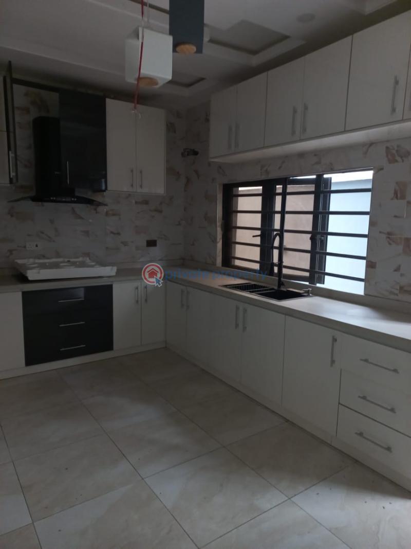 4 bedroom Detached Duplex For Rent Omole Phase 2 Ojodu Lagos - 14