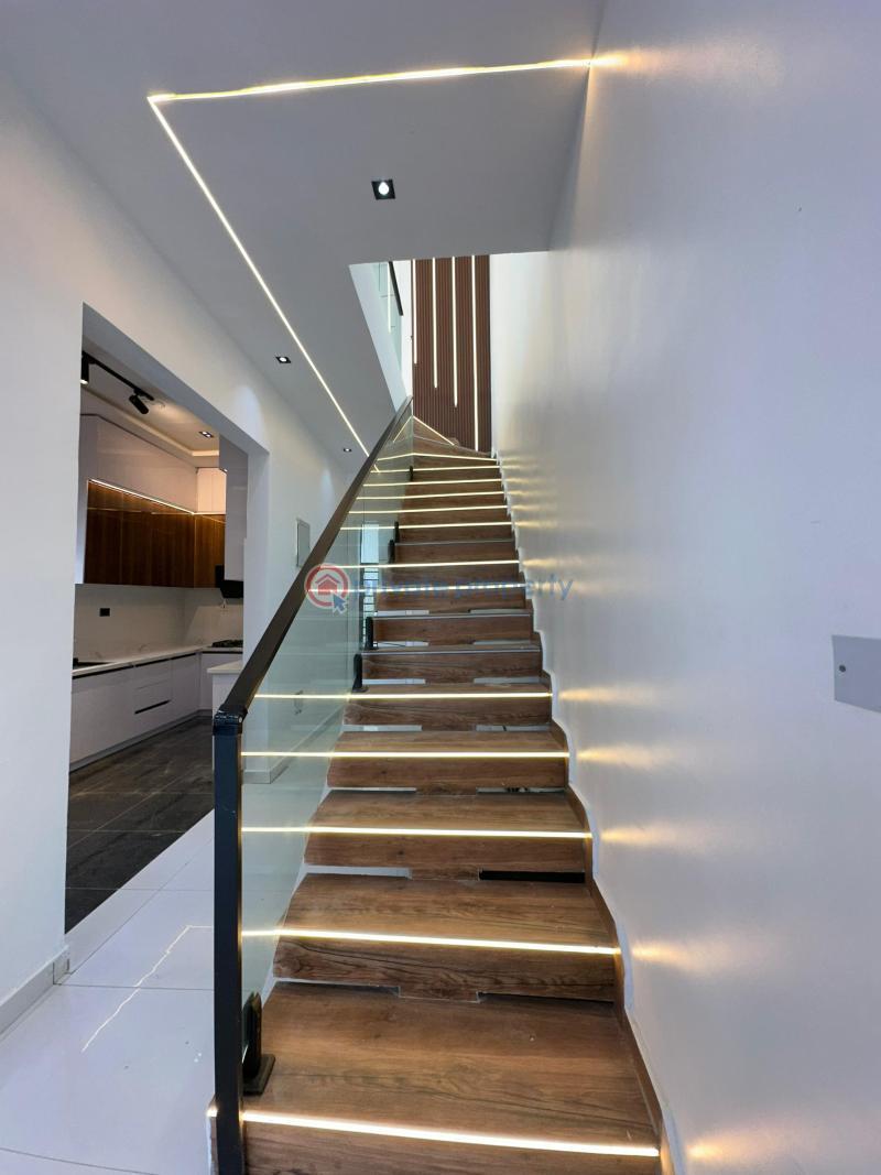 5 bedroom Semi detached Duplex For Sale Ikota Lekki Lagos - 17