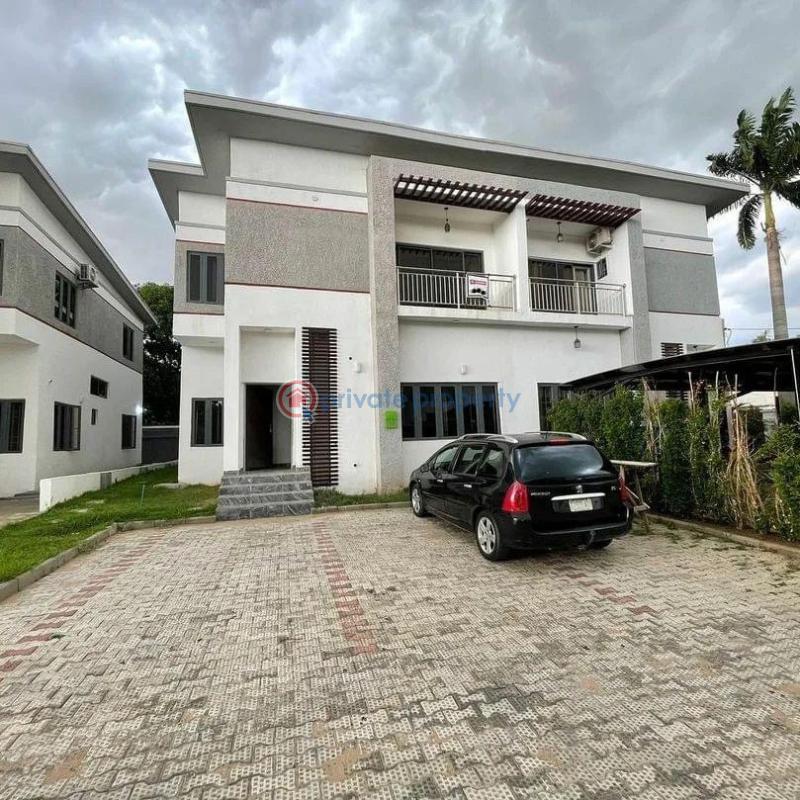 4 bedroom House For Sale By Stella Maris Sch Abuja Phase 3  - 1