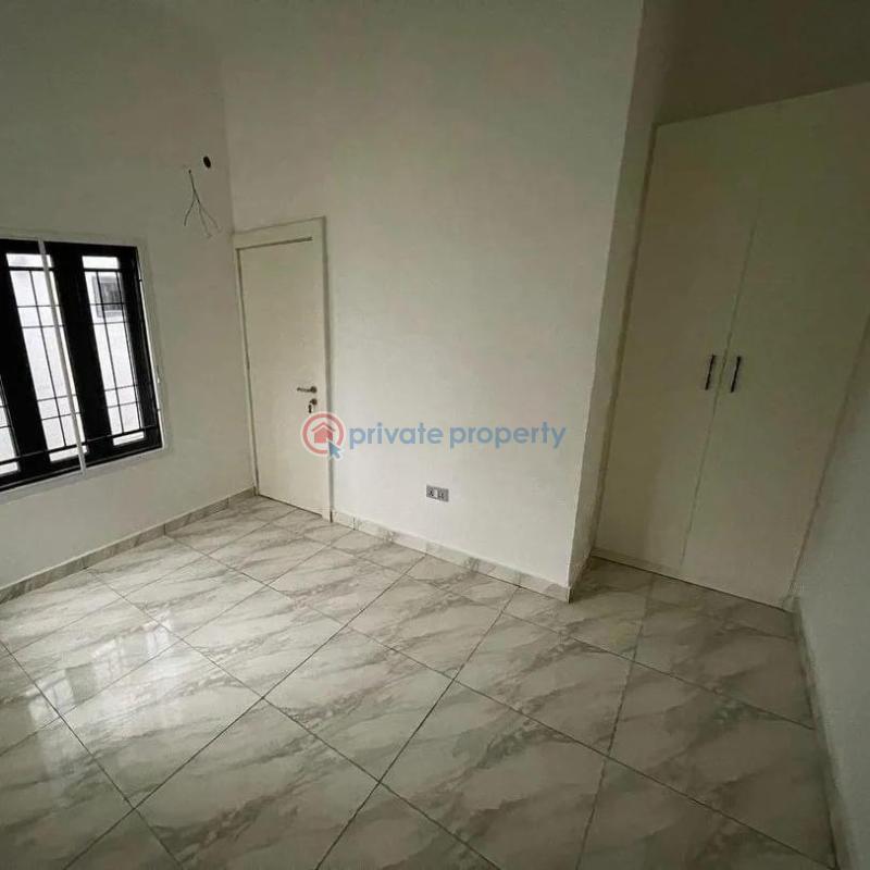 4 bedroom House For Sale By Stella Maris Sch Abuja Phase 3  - 7