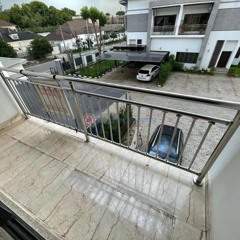 4 bedroom House For Sale By Stella Maris Sch Abuja Phase 3  - 14