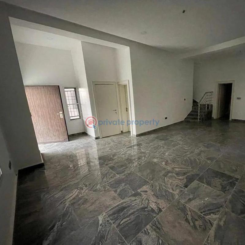 4 bedroom House For Sale By Stella Maris Sch Abuja Phase 3  - 3