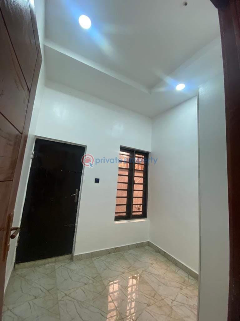 5 bedroom House For Sale Omole Phase 1 Ojodu Lagos - 21