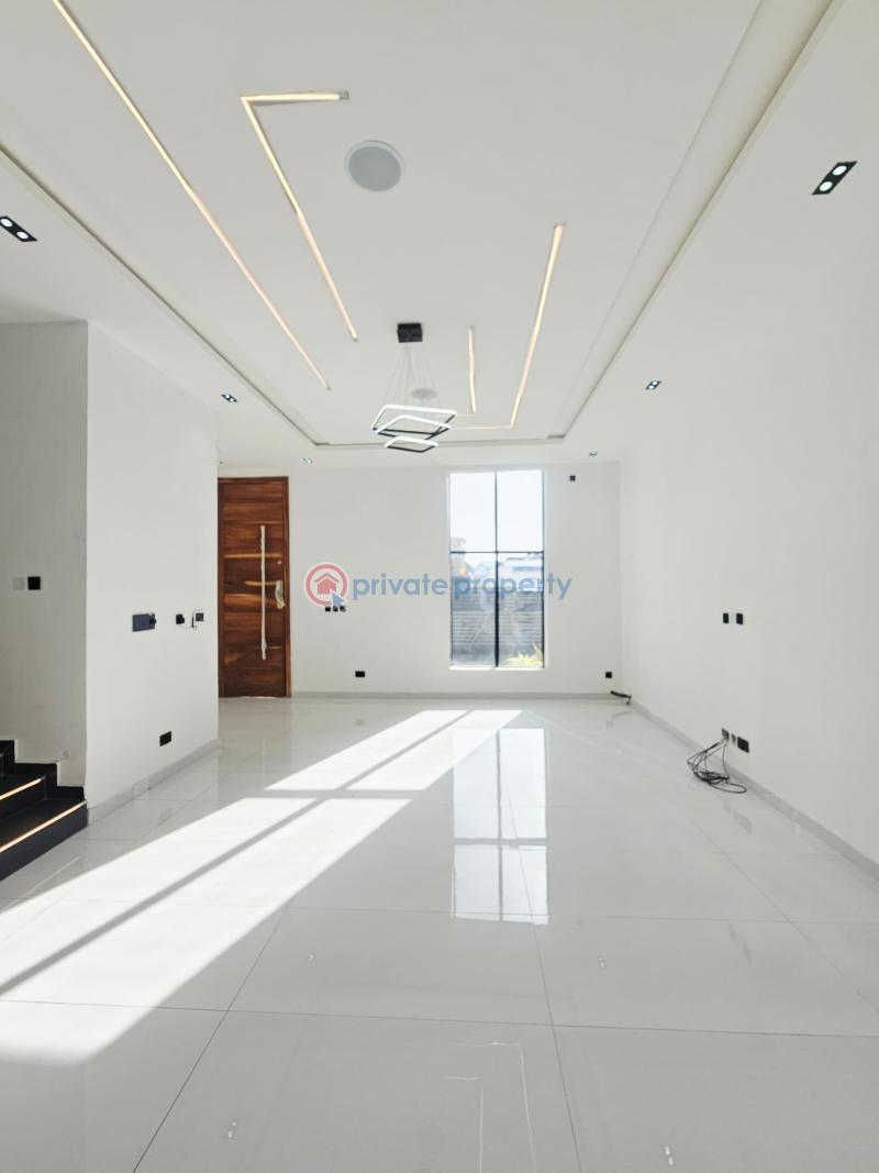 5 bedroom Detached Duplex For Sale Lekki Lagos - 0