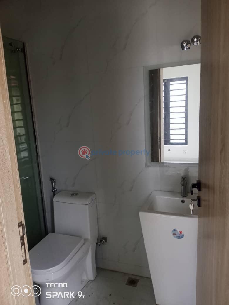 5 bedroom House For Sale Omole Phase 1 Ojodu Lagos - 3