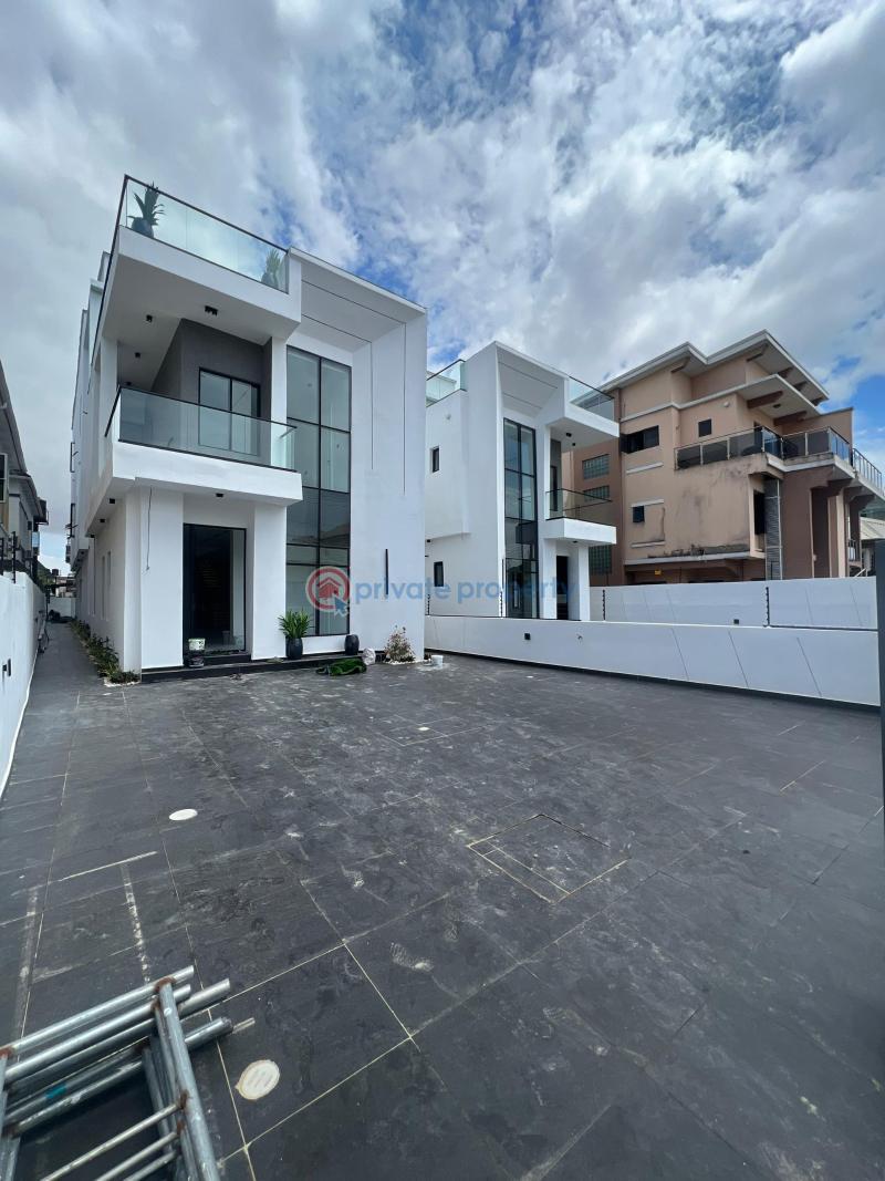 5 bedroom Detached Duplex For Sale Chevron Drive Lekki Lagos - 0