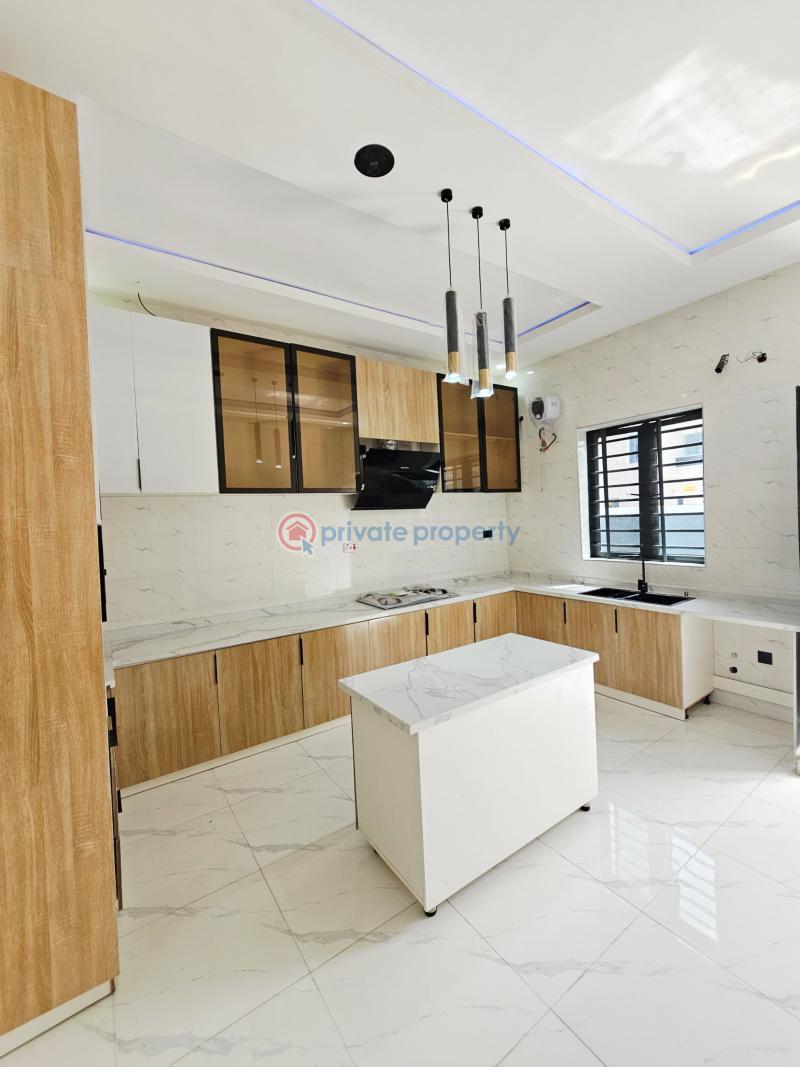 5 bedroom Detached Duplex For Sale Ikota Lekki Lagos - 3