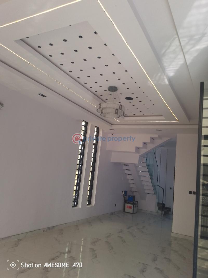5 bedroom Semi detached Duplex For Sale Estate Ikota Lekki Lagos - 4