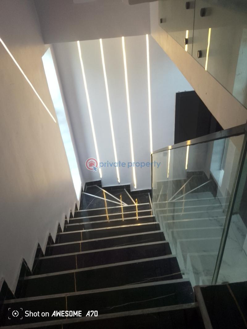 5 bedroom Semi detached Duplex For Sale Estate Ikota Lekki Lagos - 6